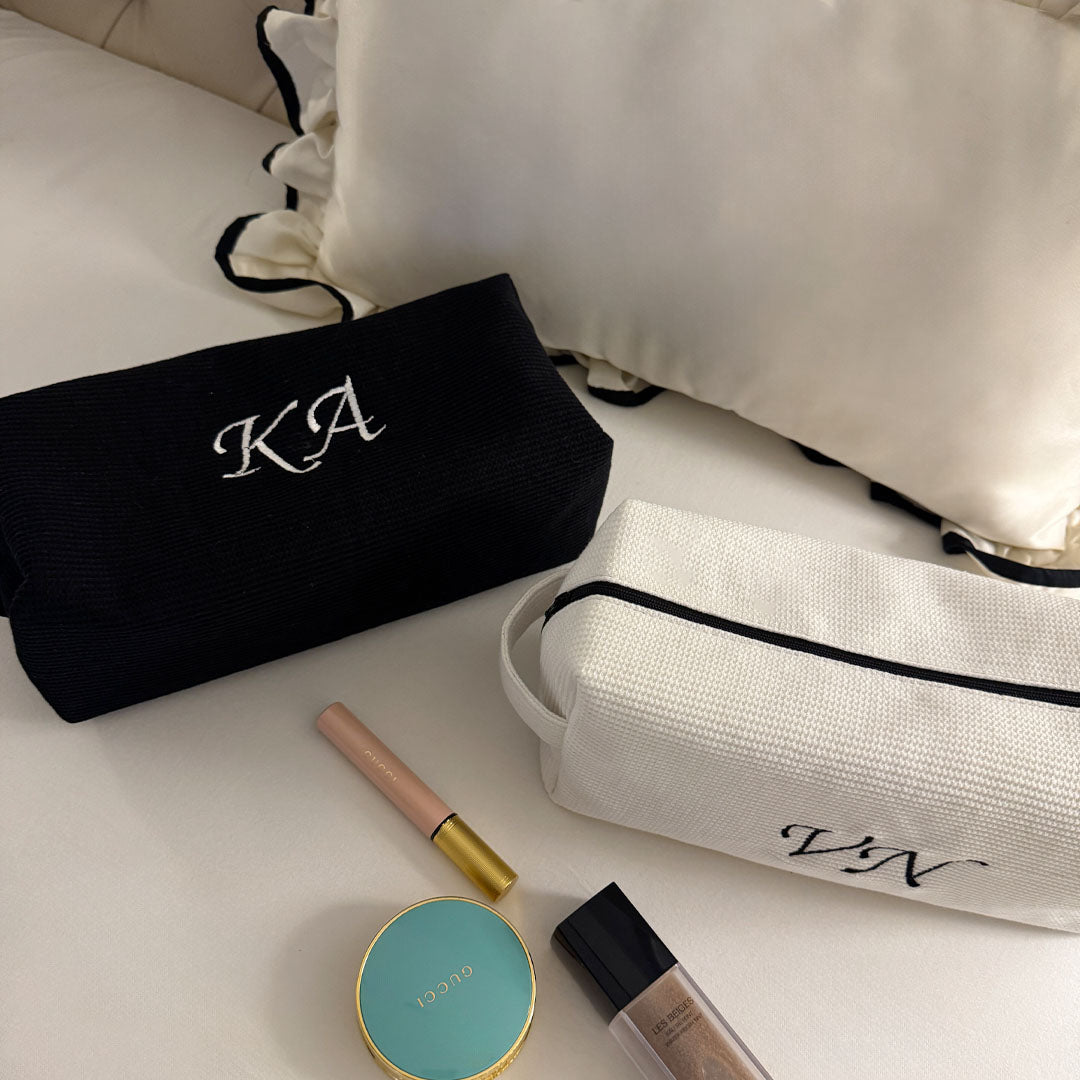 Dual Initial Long Pouch